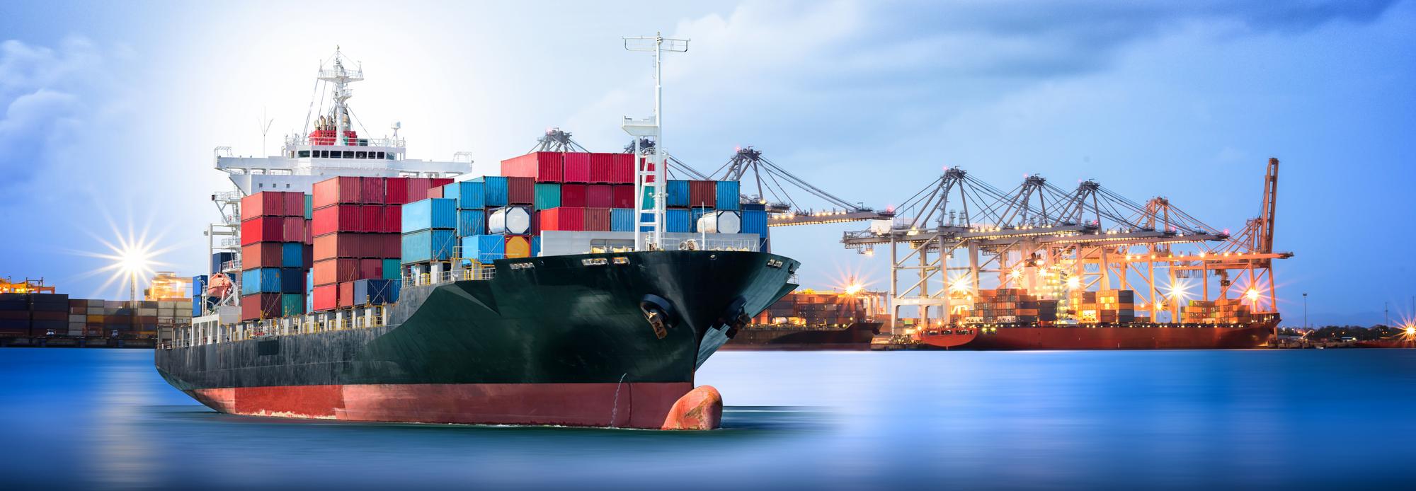 header_shipbuiliding_container_cargo_ship_ports_crane_harbor - T-DRILL