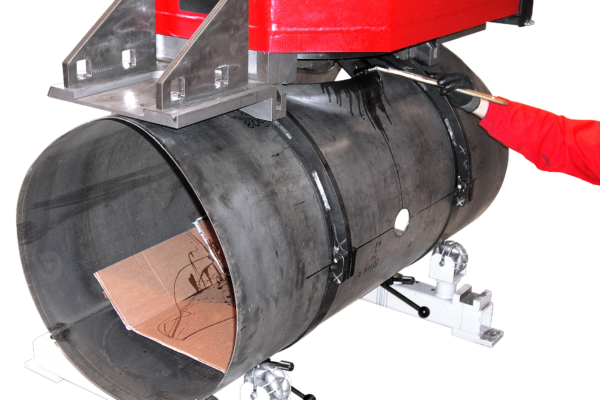 PLUS-500_collaring_oiling