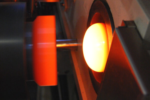 T-DRILL_Spinner_closing_hot